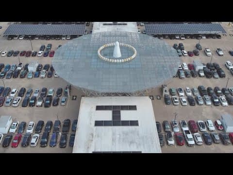 New solar canopy provides power for Hobby Airport and covered parking for passengers