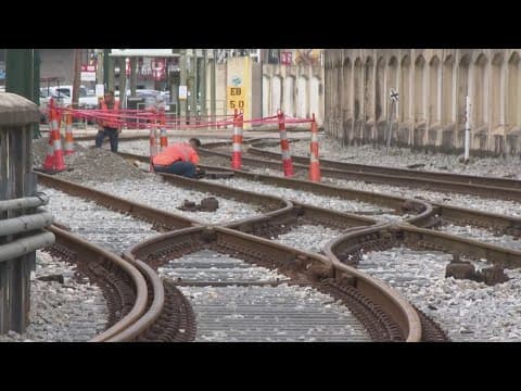 Two New Orleans streetcar lines down for repairs