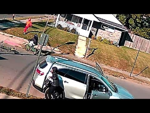 Police searching for 12-year-old suspects in south Columbus purse snatching