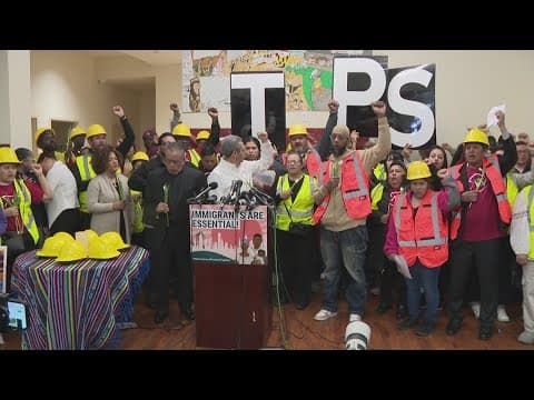 Construction workers honor victims lost in Baltimore bridge collapse