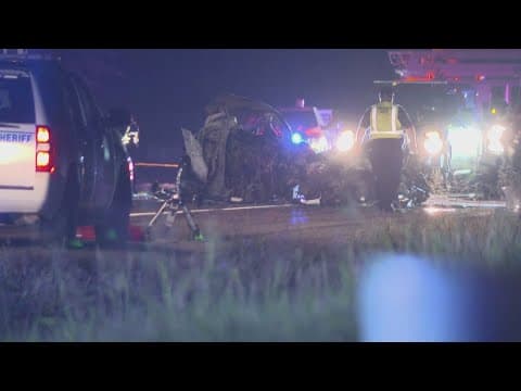 Three people die in a four-car crash on a Tarrant County highway
