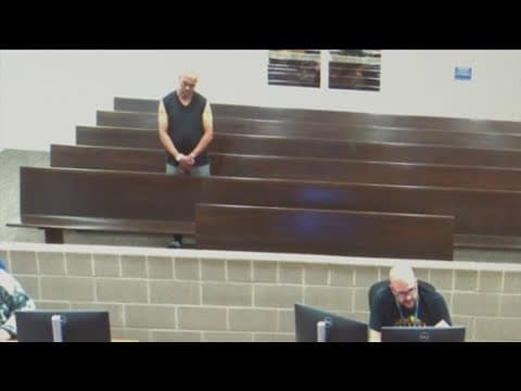 Ex-HISD middle school teacher accused of sexually assaulting 14-year-old girl