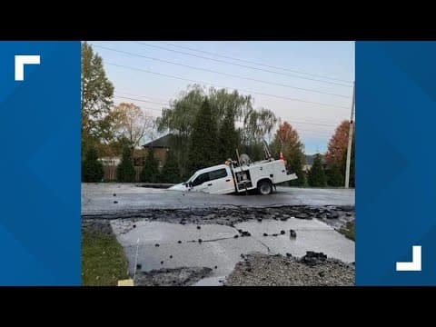 Water main break causes sinkhole on Indy's far east side