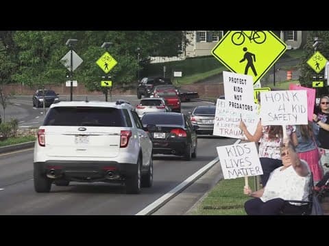 Dozens of people protest former Blount County teacher's sentence