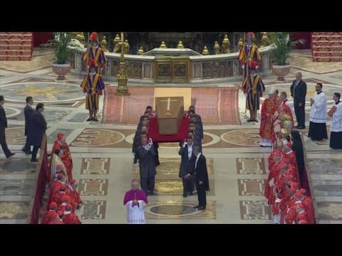 Pope Francis funeral draws thousands to Vatican City