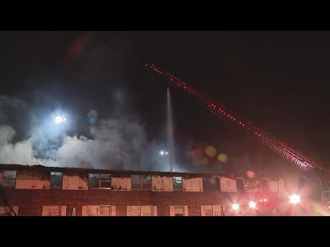 4 people hospitalized following north Columbus apartment fire