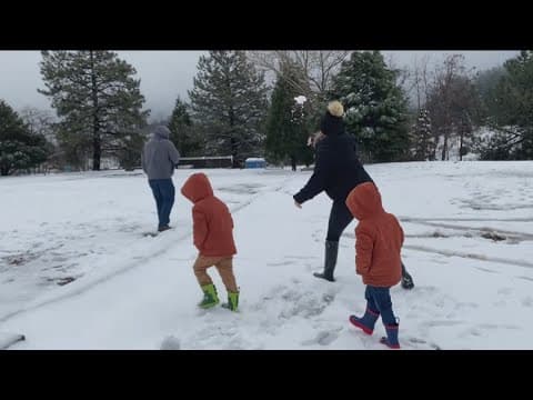 It's a Winter Wonderland in... San Diego? Several inches of snow hit during heavy storm
