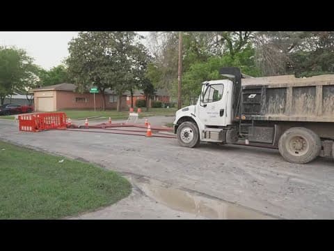 Sinkhole remains in Dallas neighborhood: Latest updates