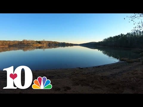 A hike on the Concord Lake Shore Loop in Knoxville | 10Explores