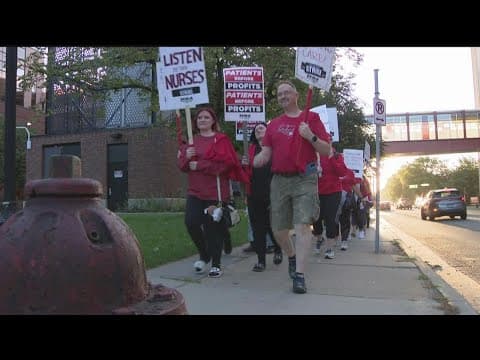 Minnesota nurses head to the picket lines for a third day