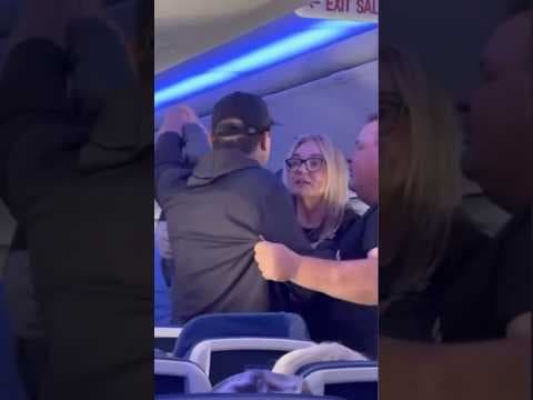 Fist Fight Breaks Out on Southwest Flight to Hawaii