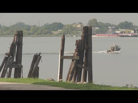 Mississippi River nearing record lows due to nation's ongoing drought