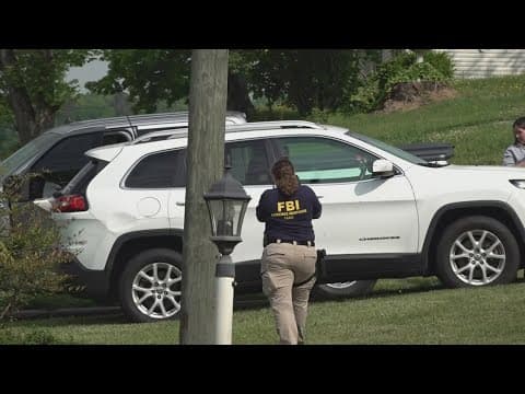 FBI searches Powell home at dawn, residents seen leaving