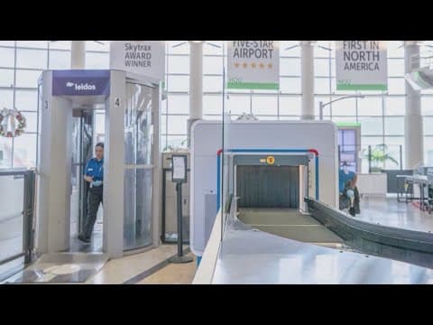 Travel tips for Houston airports: Parking, TSA lines and flight status