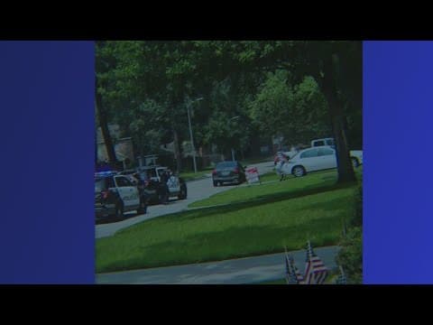 Man accused of killing sister, shooting at police outside Kingwood home appears before a judge