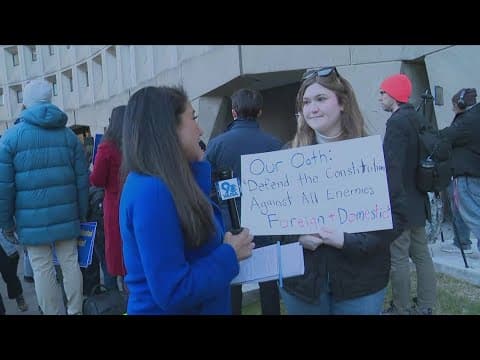 HUD federal employees rally against budget cuts