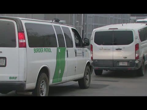 CBP suspends pedestrian traffic at Ped West crossing Thursday morning