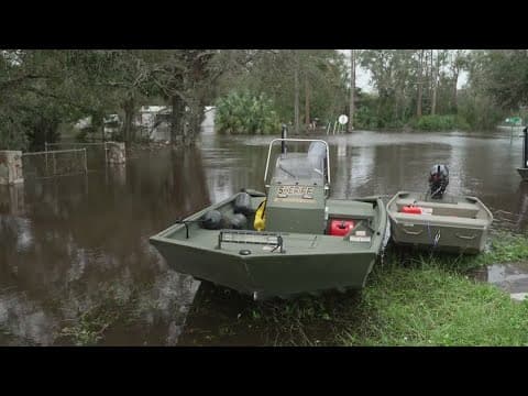 Why did less flood-prone areas see feet of water in North Tampa? Neighbors to find out