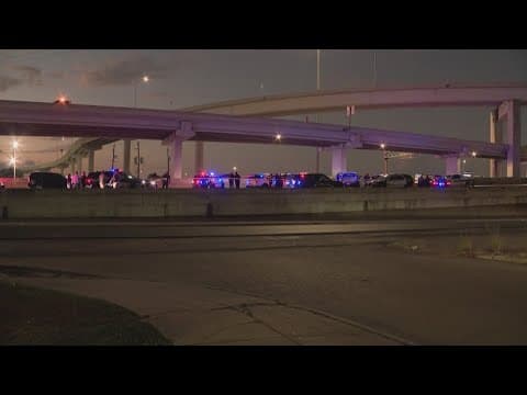 Southwest Freeway reopens after chase ends in deadly shooting with kidnapping suspect