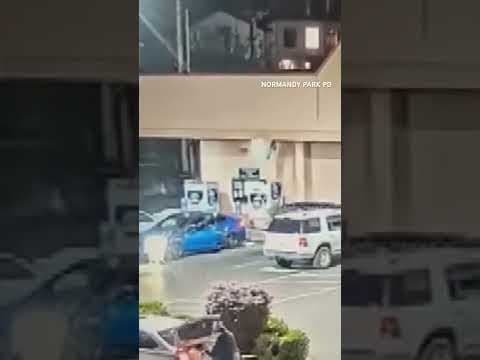 Suspect triggers sprinklers, falls through crawl space at Normandy Park store #king5