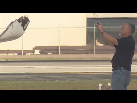 Private plane collision at Hobby Airport could have been a 'major catastrophe,' aviation expert says
