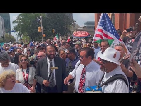Thousands attend rally for immigration reform in Dallas, organizers say