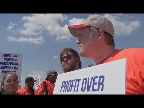 Dockworkers strike suspended until January