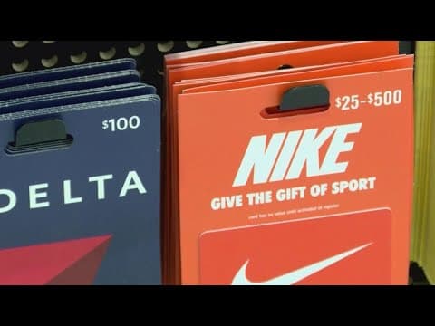 Scammers are targeting gift cards this holiday season, FTC says