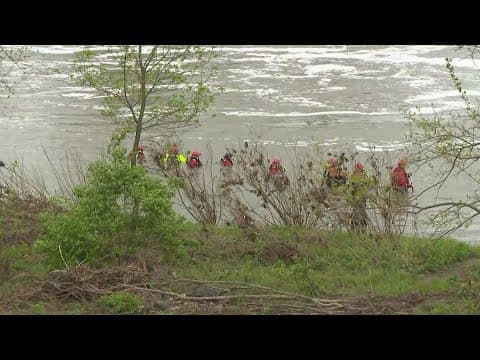 Search resumes Wednesday for kayakers reported missing on White River in downtown Indianapolis