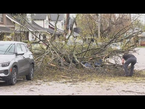 Severe storms cause damage in Kentucky and Arkansas