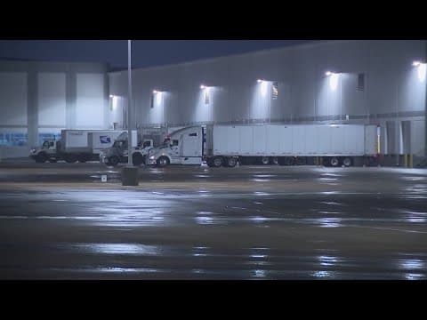 KHOU 11 questions Sen. Ted Cruz on Houston-area mail delays