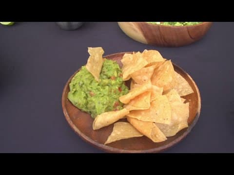 Celebrate National Guacamole Day with Urbana Chef Javier Cuadra