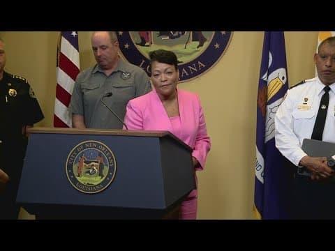 Investigative Reporter David Hammer presses Mayor Cantrell on comms. director's NOPD badge