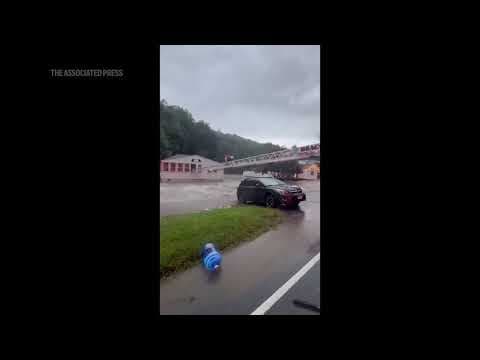 Video shows firefighters rescuing people from flooded Connecticut restaurant
