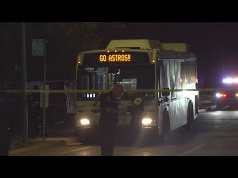 Teen fires shot at Metro bus during argument with driver