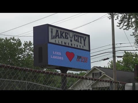 Fifth-graders learn first aid after classmate has medical emergency in class