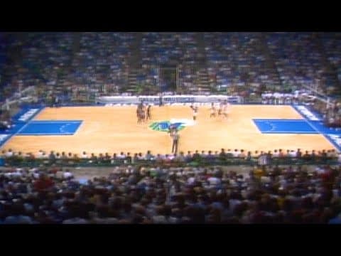 Dallas Mavericks first preseason game in Reunion Arena against Philadelphia 76ers (Sept. 26, 1980)