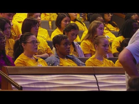 Dallas ISD welcomes 900 new teachers at orientation