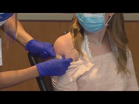 Health experts say to prevent getting sick ahead of the holidays you need to get vaccinated now