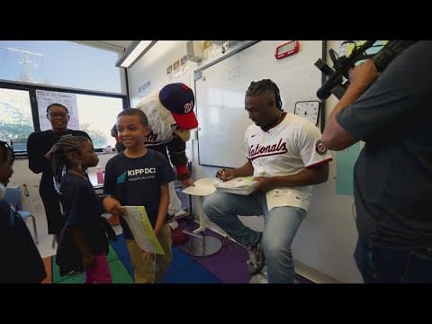 The Nightcap: Nats DH Josh Bell reads children's book to DC students