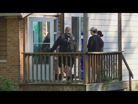 University of Indianapolis students register Hoosiers to vote