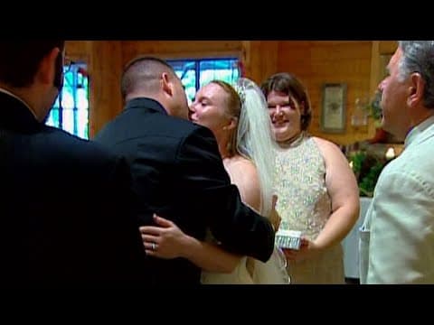 Texas couple gets real wedding after war deployment (2003)