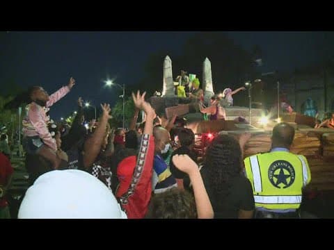 Krewe of Boo set to roll down traditional parade route for the first time since 2018