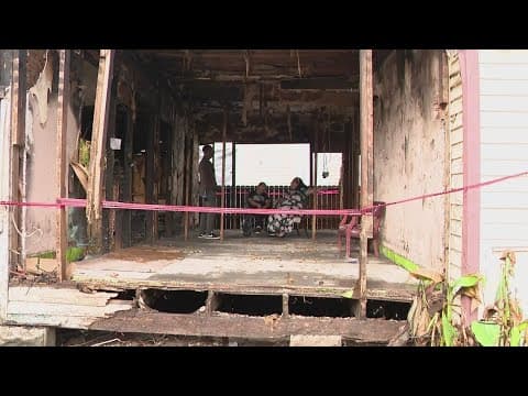 Only on KHOU 11: Houston family of 10 displaced after fire burns down home