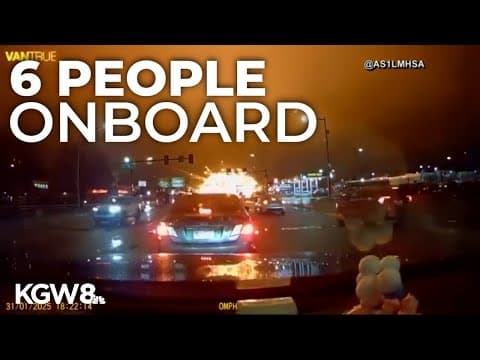 Medical plane carrying child patient, 5 others crashes in Philadelphia, setting homes ablaze