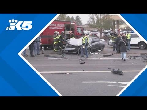 Parking lot fight results in multi-vehicle crash, closure of major road in Puyallup