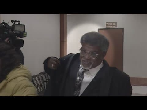 Former special ed teacher who broke student's arm, asks judge for leniency in sentencing