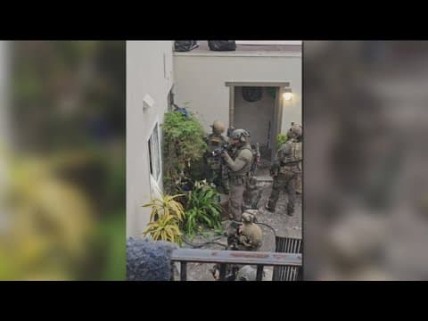 Federal immigration operation at Oceanside apartment complex caught on camera