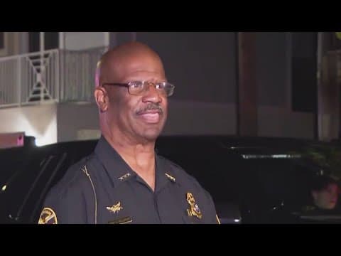 Police: Deputies shoot woman who waved gun, rammed patrol car after attempted traffic stop