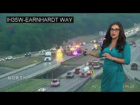 Traffic Alert: Major crash closes southbound lanes of I-35W, officials say